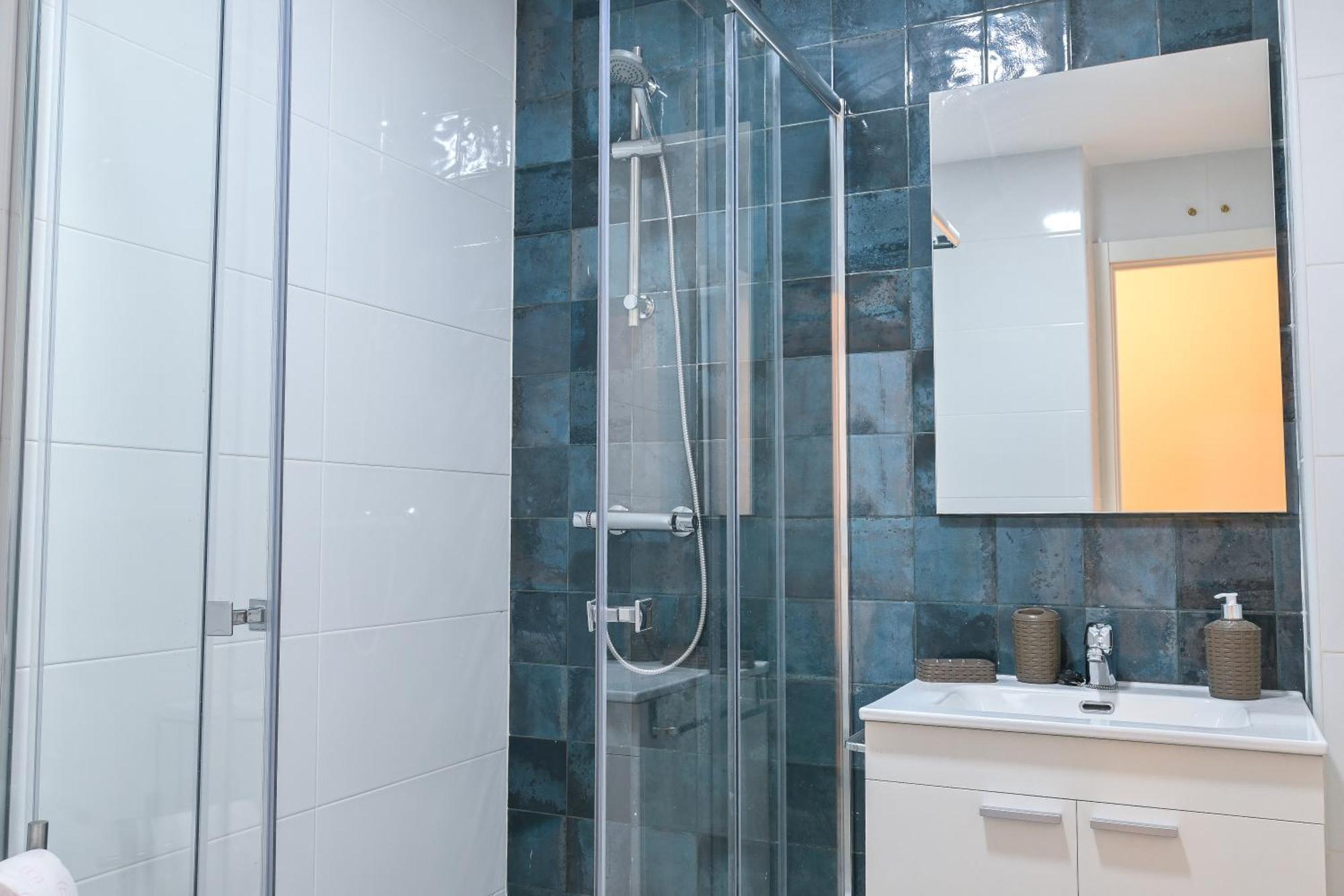 For You Rentals Agradable Apartamento Temporal De Un Dormitorio En Carabanchel Pol49 Madrid Bagian luar foto